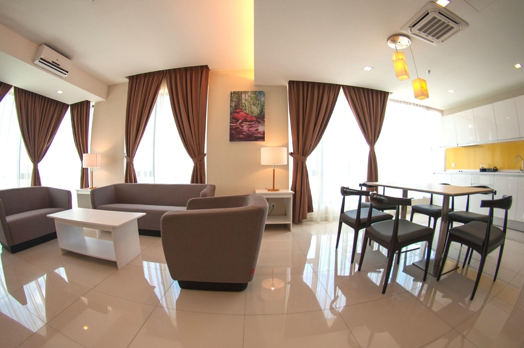 Hotel Sky 4*