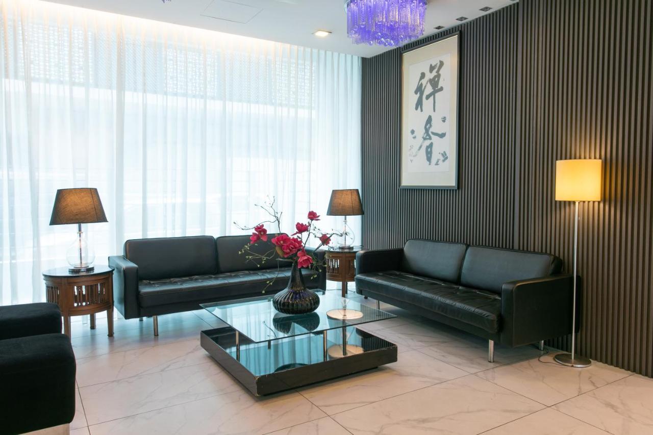 Sky Hotel 4*