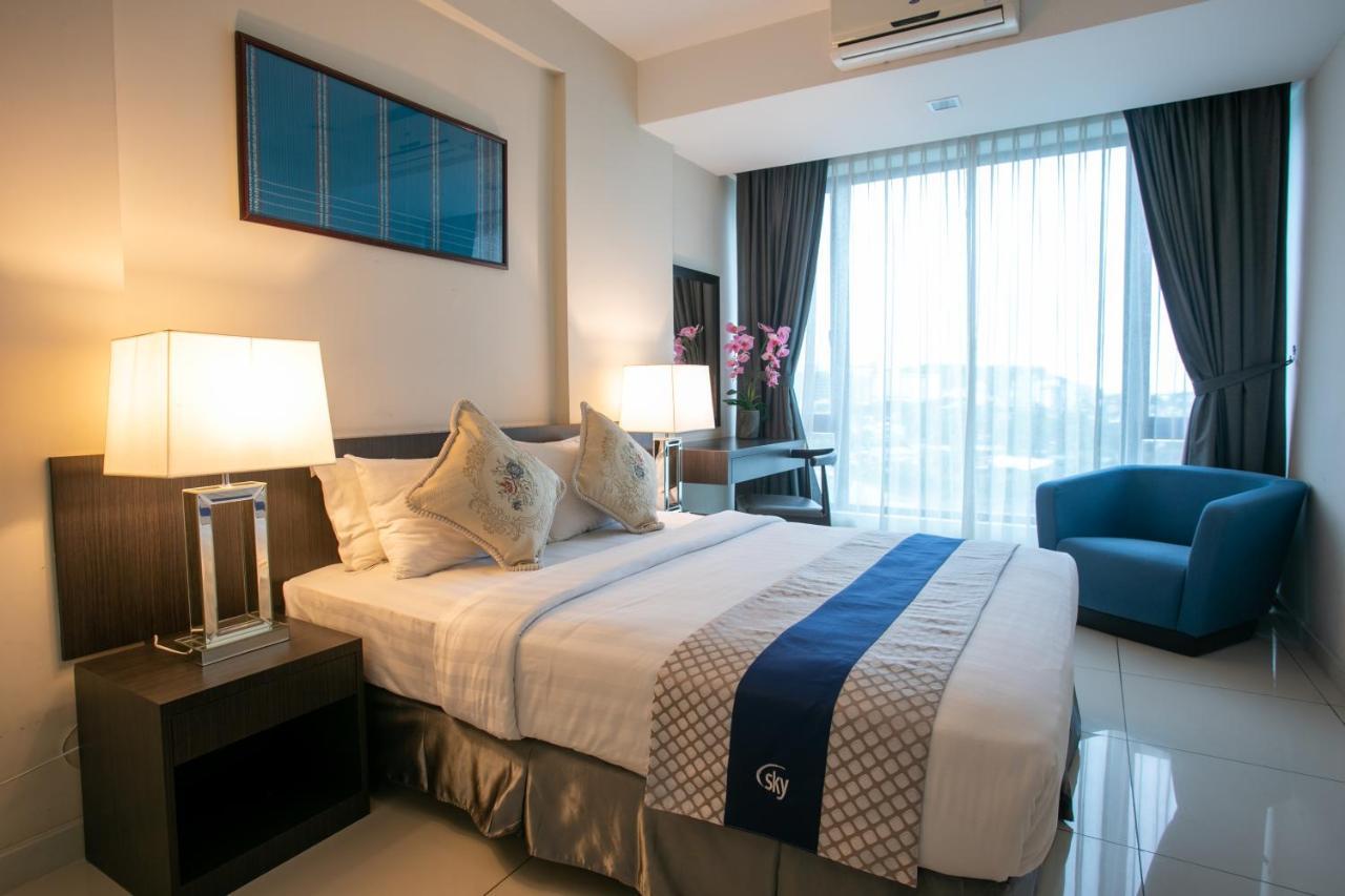 Hotel Sky 4*