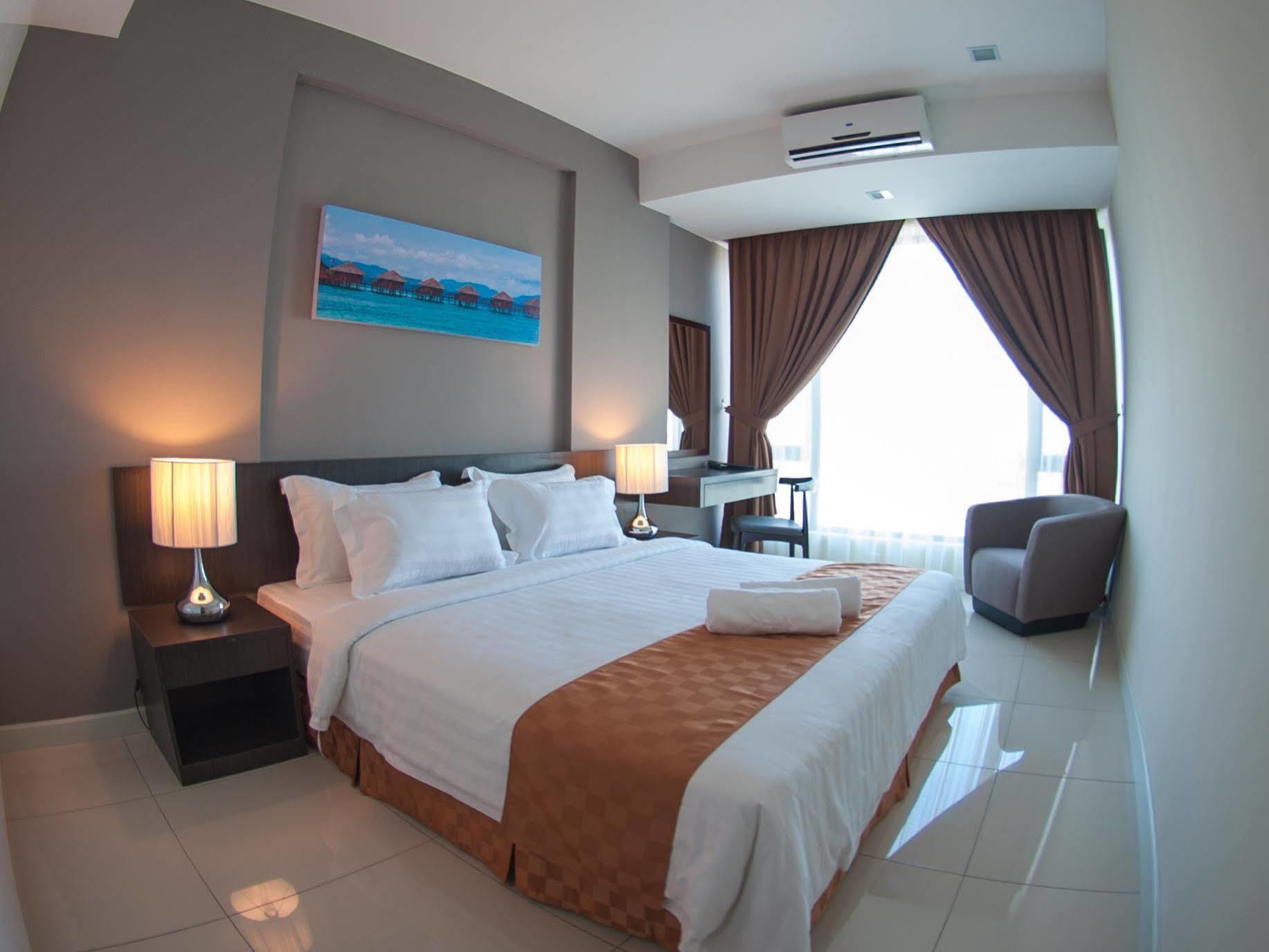 Hotel Sky