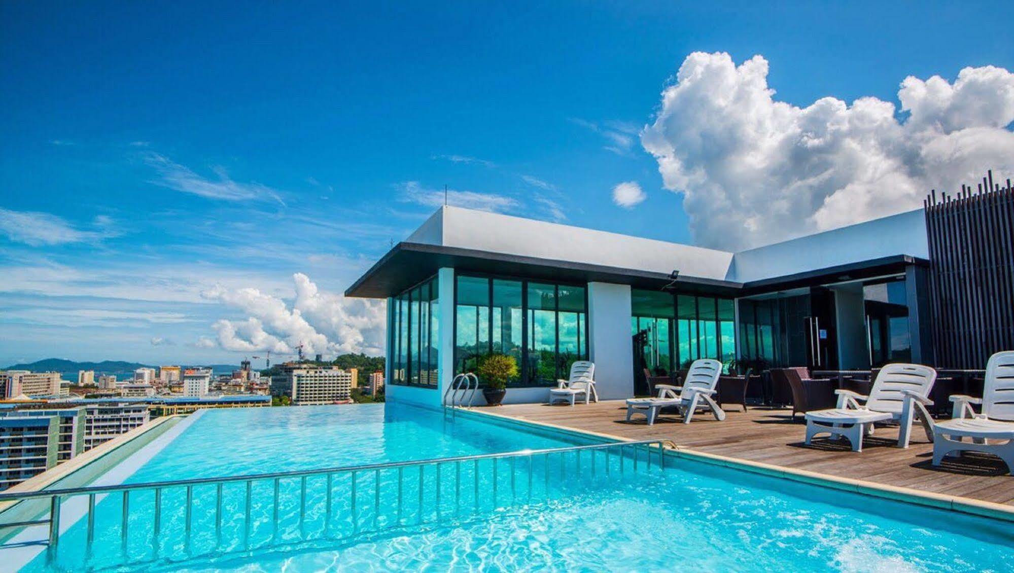 Hotel Sky